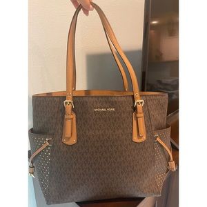 Rare Limited Edition Michael Kors Star Jet Set Tote